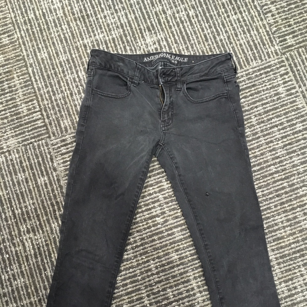American eagle size 6 black jeans